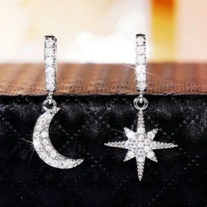 New Sterling silver one moon one star earrings